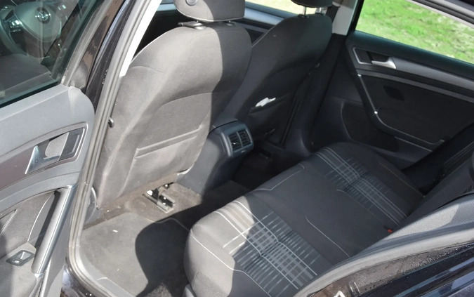 Volkswagen Golf cena 48900 przebieg: 103000, rok produkcji 2016 z Lipno małe 106